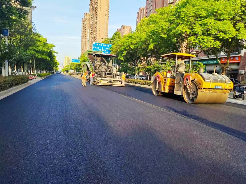 宿州市市政工程管理处如期完成新丰路、银河二路
等路段道路维修提升工程